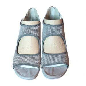 JBU by Jambu Margot Sandal